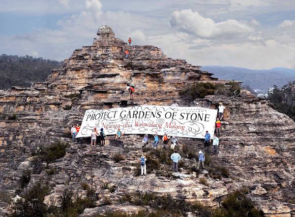 Banner Drop
